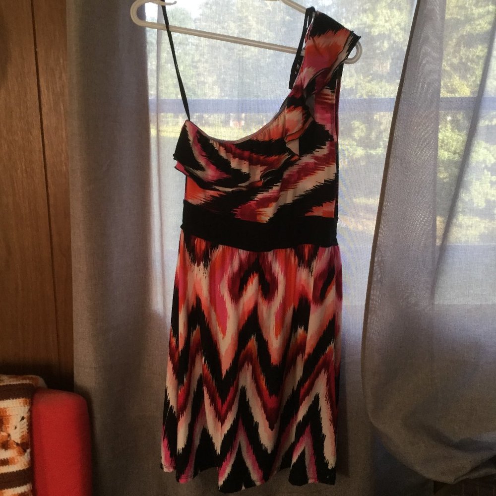 NWT One shoulder  multi colored dress pink and black  size large mini